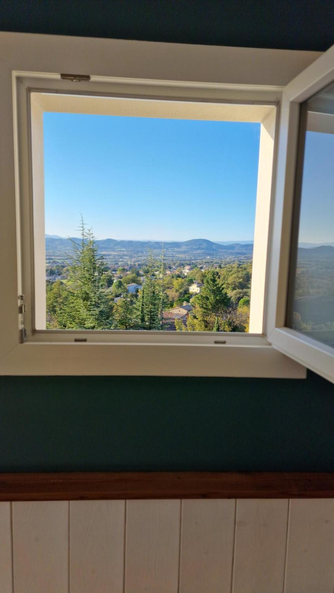 Reve D'Escapade Chambre Avec Vue Sublime Sur Les Cevennes Ardechoises Barjac  Eksteriør billede